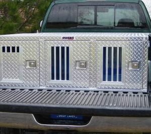 Dog Box 55040 Hunter Series Triple Compartment / 58 W x 40 D x 20 H / with Wheel Well Notches /All Seasons Rear Vents / Diamond Tread Aluminum / Owens Products