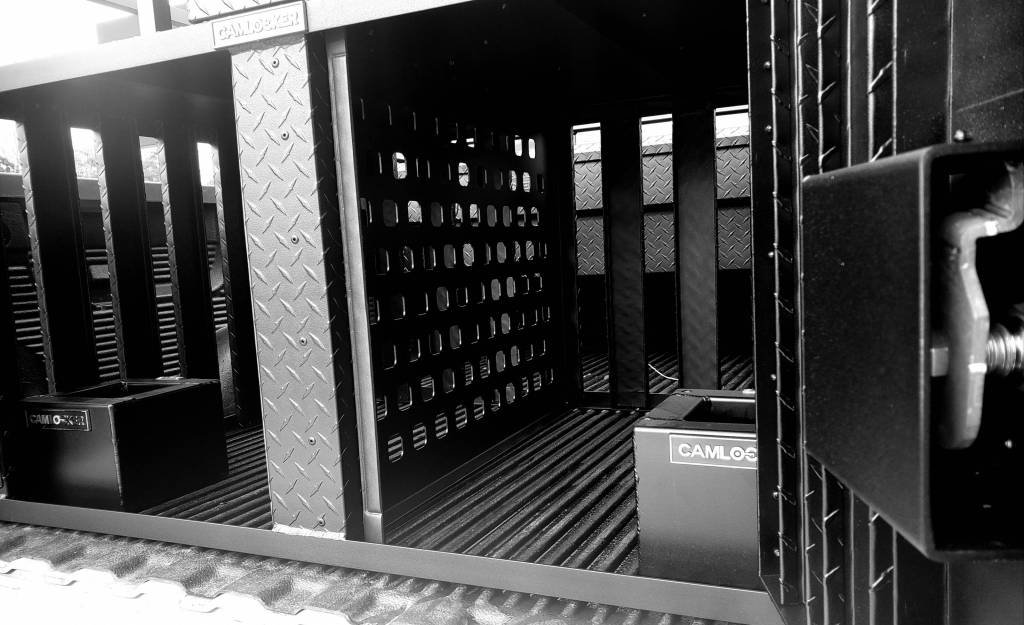 How to Properly Maintain and Clean Your Dog Box or Kennel