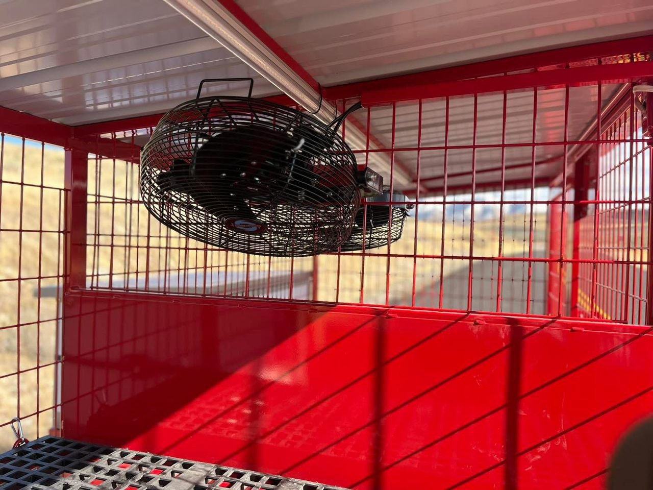 Professional Whelping Kennel with Insulated Boxes - Image 6