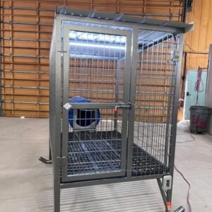 Single-Hole Elevated Dog Kennel – 4’ x 6’
