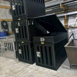 Single-Hole Black Coated Insulated Dog Box — With or Without Top Storage